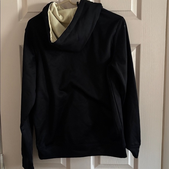 Colosseum Black and Cream Hoodie - Picture 2 of 3